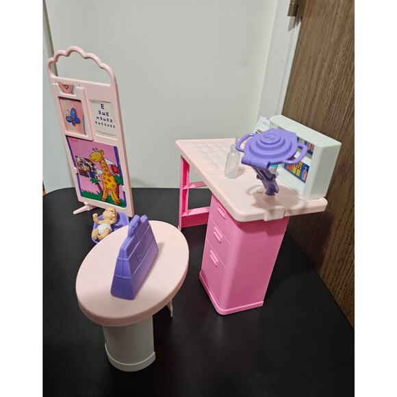 1995 Barbie So Much to Do Baby Care Center - Picture 15 of 16